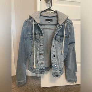 KUT light wash Jean jacket with sweatshirt hoodie (detachable)